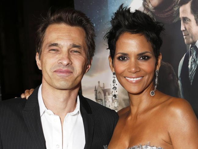 Halle Berry Tells Ellen Of Her Shock At Having A Baby At Aged 47 Says She Was Premenopausal Herald Sun