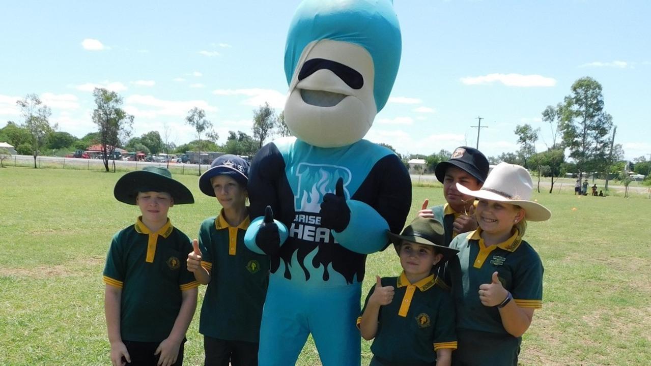 Banana students and Brisbane Heat mascot at a previous event.