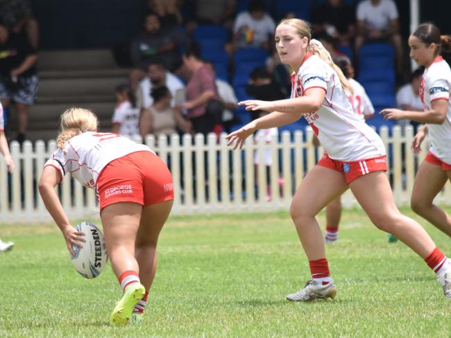 Jessica Stevens prepares to receive the ball during a trial.Picture: Sean Teuma