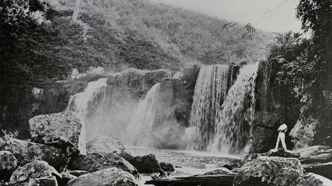 Marom Falls Near Lismore, from the Rose Stereograph Company Collection.