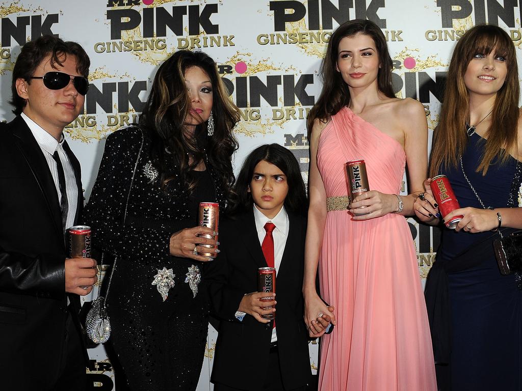 (L-R) Prince Michael Jackson, Latoya Jackson, Blanket Jackson, Monica Gabor and Paris Jackson in 2012. Picture: Getty