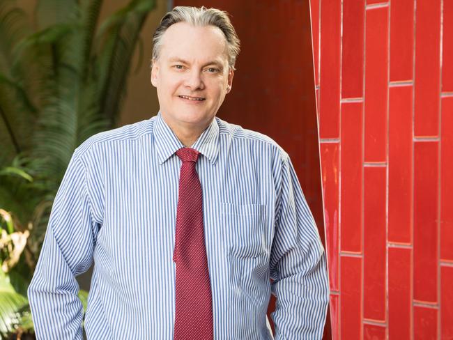 Griffith University’s senior lecturer in politics Dr Paul Williams says reopening the border to the ACT will be more advantageous to the LNP than Labor during campaigning for the October 31 state election.