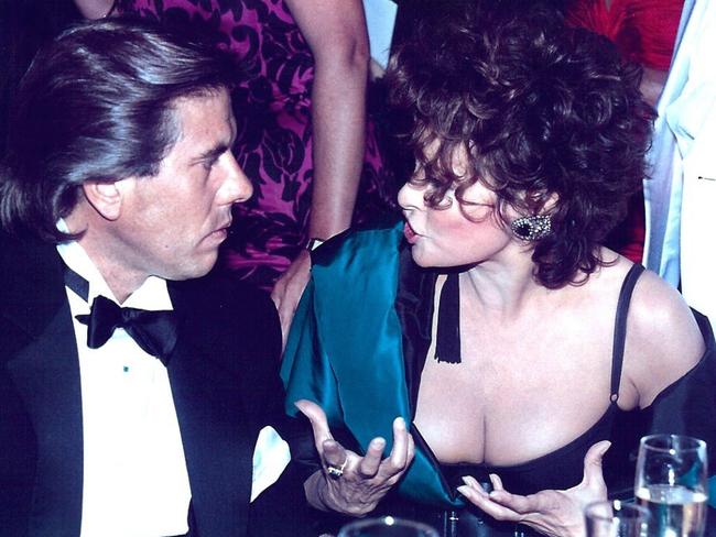 Christopher Skase and Raquel Welch at the 1989 Logies.