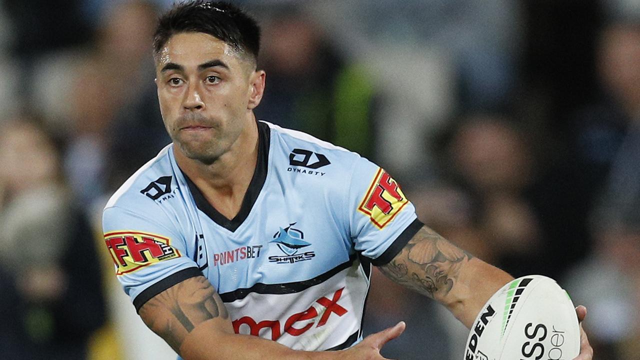 SYDNEY, AUSTRALIA - APRIL 24: Shaun Johnson of the Sharks runs the ball during the round seven NRL match between the Cronulla Sharks and the Canterbury Bulldogs at Netstrata Jubilee Stadium, on April 24, 2021 in Sydney, Australia. (Photo by Jason McCawley/Getty Images)