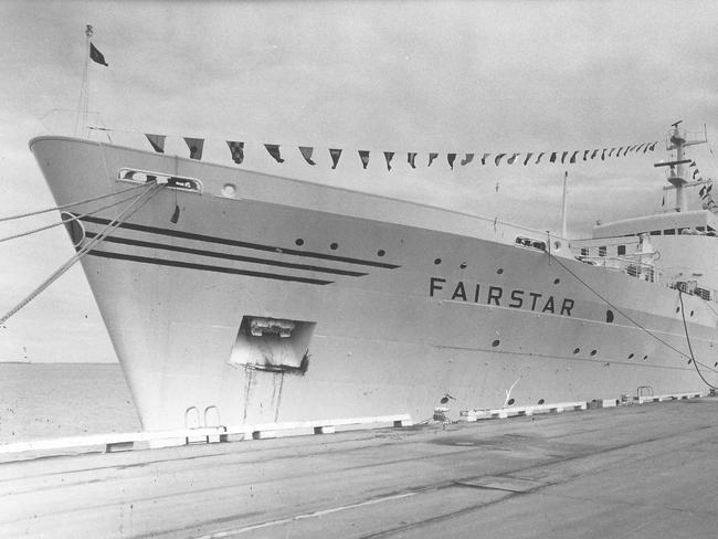 Cruise liner Fairstar, carrying 1300 people aboard, docked in the Darwin Harbour. Published: 22/5/1988.