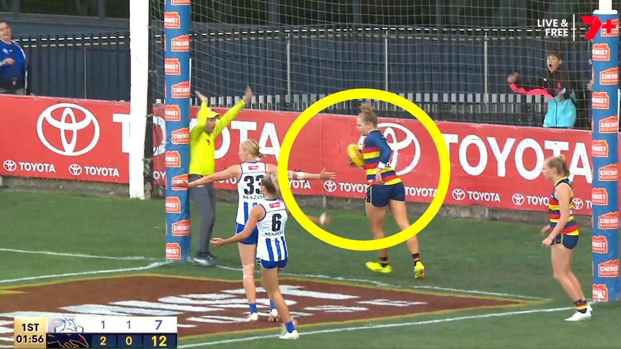 Zoe Prowse walked it over. Photo: Twitter, 7AFL.