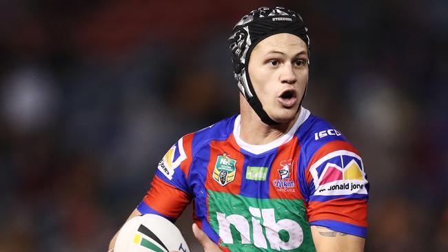 Kalyn Ponga's move to five-eighth is the latest chapter in the Newcastle  Knights skipper's never-ending story - ABC News