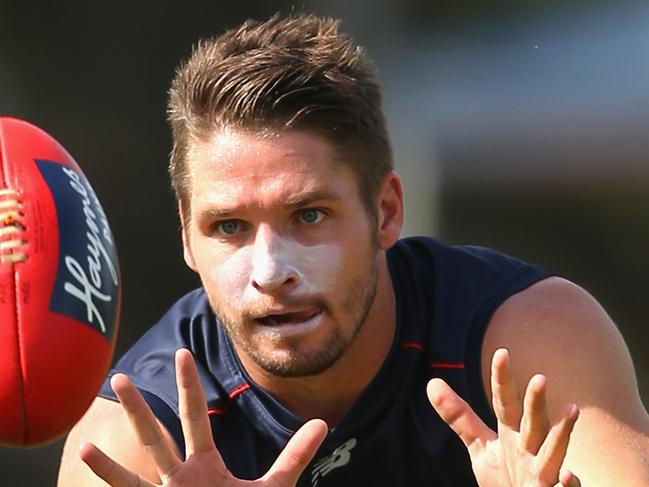 MELBOURNE, AUSTRALIA - FEBRUARY 23: Jesse Hogan of the Demons marks during a Melbourne Demons AFL training session at AAMI Park on February 23, 2016 in Melbourne, Australia. (Photo by Quinn Rooney/Getty Images)