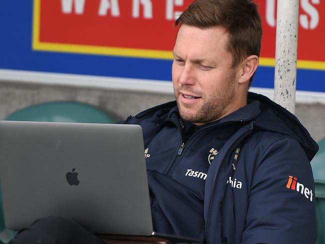 Younger coaches like Sam Mitchell may be more willing to have faith in AI-generated data. Picture: Steve Bell/AFL Photos/via Getty Images