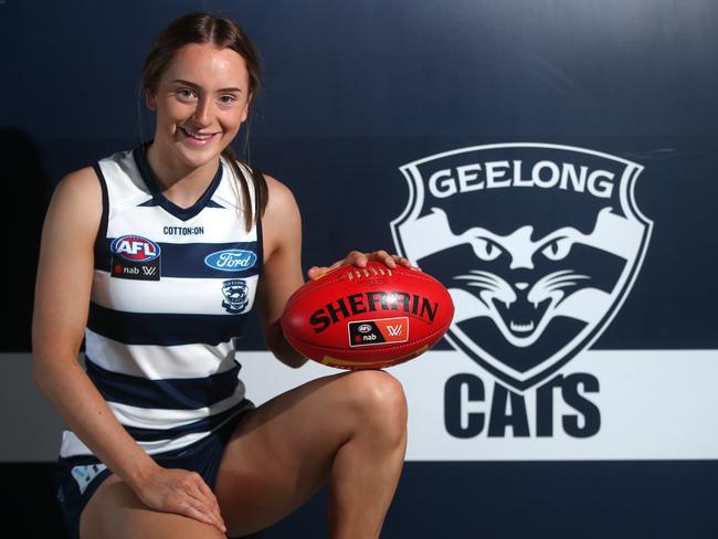 Laura Gardiner before her AFLW debut in 2021. Picture: Alison Wynd