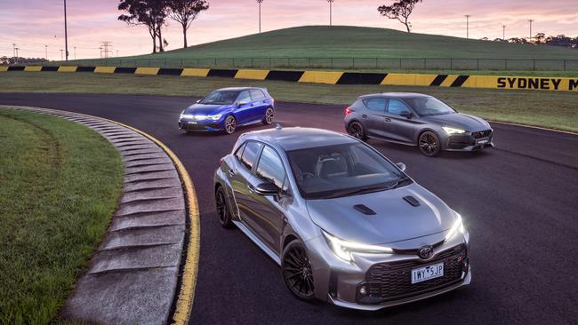 Toyota GR Corolla, VW Golf R, Cupra Leon VZX hot hatches. Photo: Thomas Wielecki