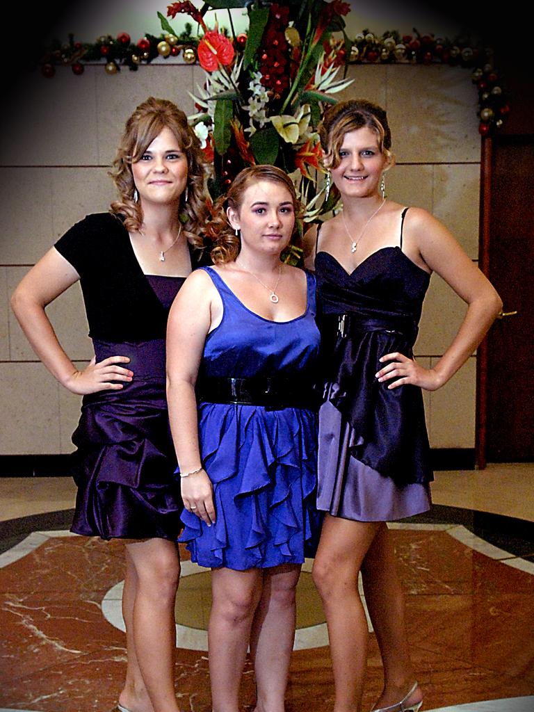 Jen Lenski, Tara Staunton and Charmaine Davis at the 2009 Palmerston High School formal at SkyCity. Picture: NT NEWS