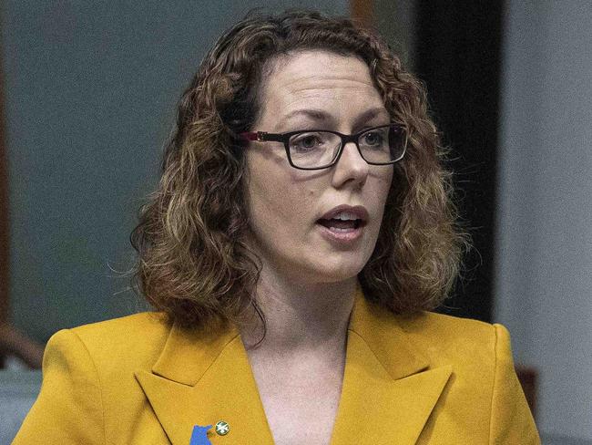 CANBERRA, AUSTRALIA - NewsWire Photos AUGUST 01, 2022: Alicia Payne and Solomon MP Luke Gosling introduced a private members bill to the parliament to allow the territories to legislate voluntary assisted dying, in Parliament House, Canberra. Picture: NCA NewsWire / Gary Ramage