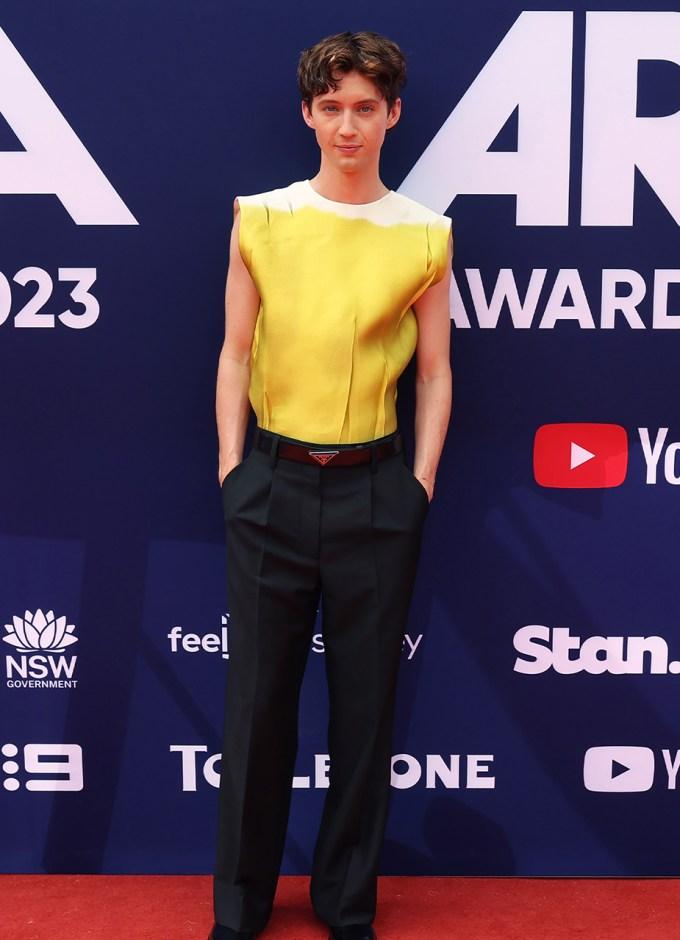 2023 ARIAs Red Carpet All The Best Dressed Stars GQ Australia