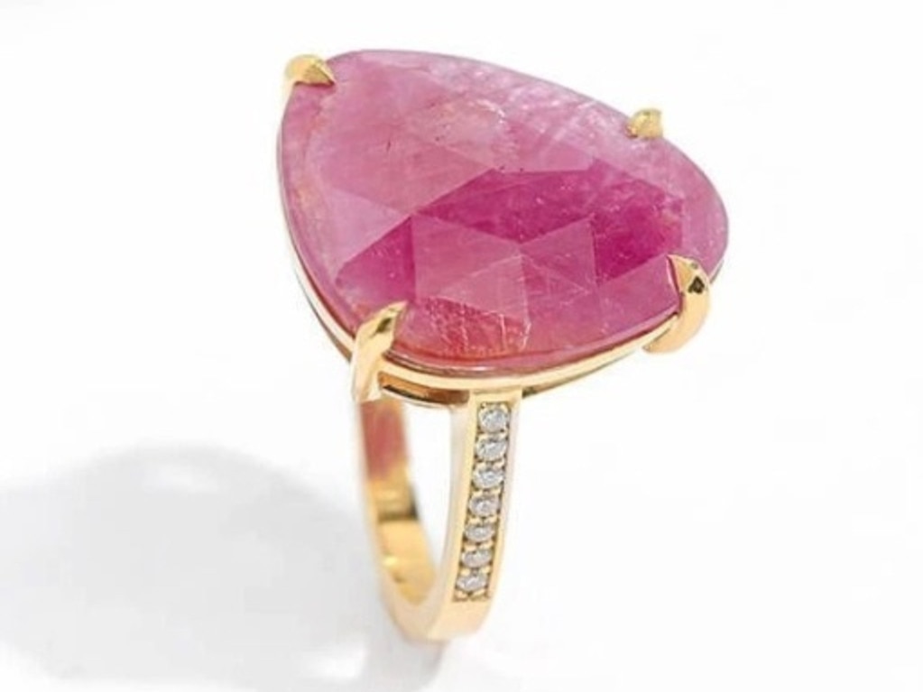 Meghan Markle’s pink sapphire cocktail ring from the brand Ecksand. Picture: Ecksand