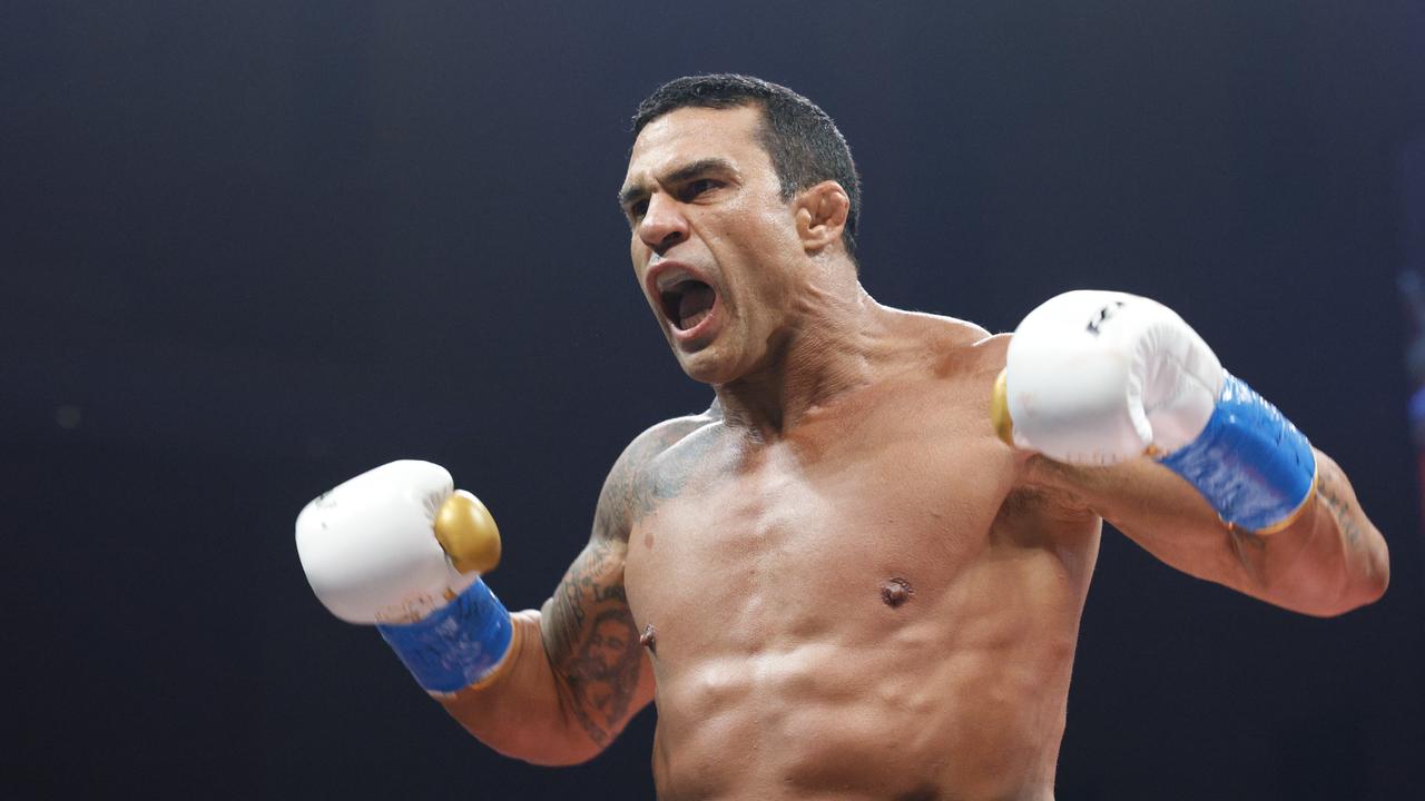 Vitor Belfort defeated boxing great Evander Holyfield in the first round. Photo by Douglas P. DeFelice/Getty Images