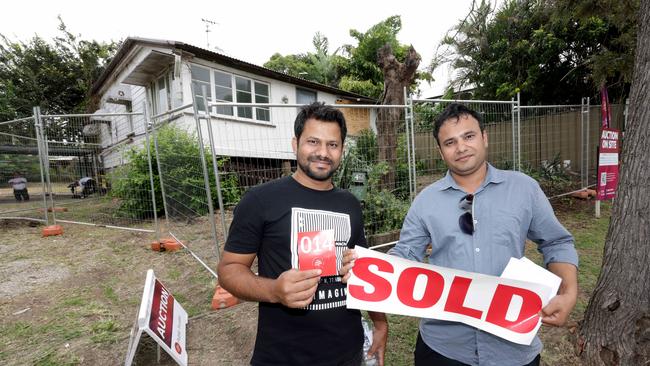 Sanjay Kumar and Deepak Kumar won the auction. Photo Steve Pohlner