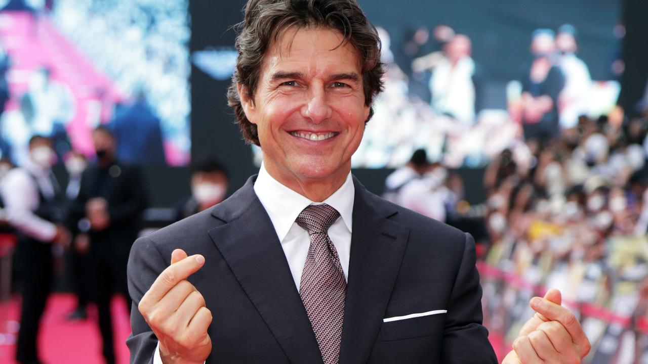 Tom Cruise set to first actor to shoot movie in outer space