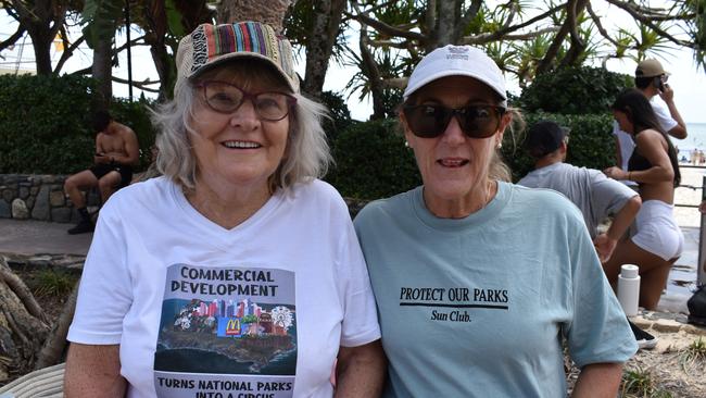 From left Lyn Morrison and Sue Walsh. Picture: Letea Cavander