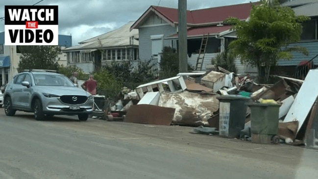 South Lismore begins devastating flood cleanup