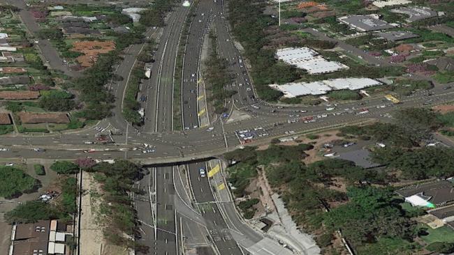 Police are investigating a road rage assault at the intersection of the M1 and the Pacific Hwy at Wahroonga.