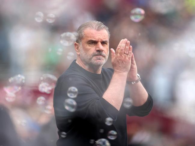 LONDON, ENGLAND - MAY 04: Ange Postecoglou, Manager of Tottenham Hotspur, applauds the fans alongside bubbles prior to the Premier League match between West Ham United FC and Tottenham Hotspur FC at London Stadium on May 04, 2025 in London, England. (Photo by Alex Davidson/Getty Images)