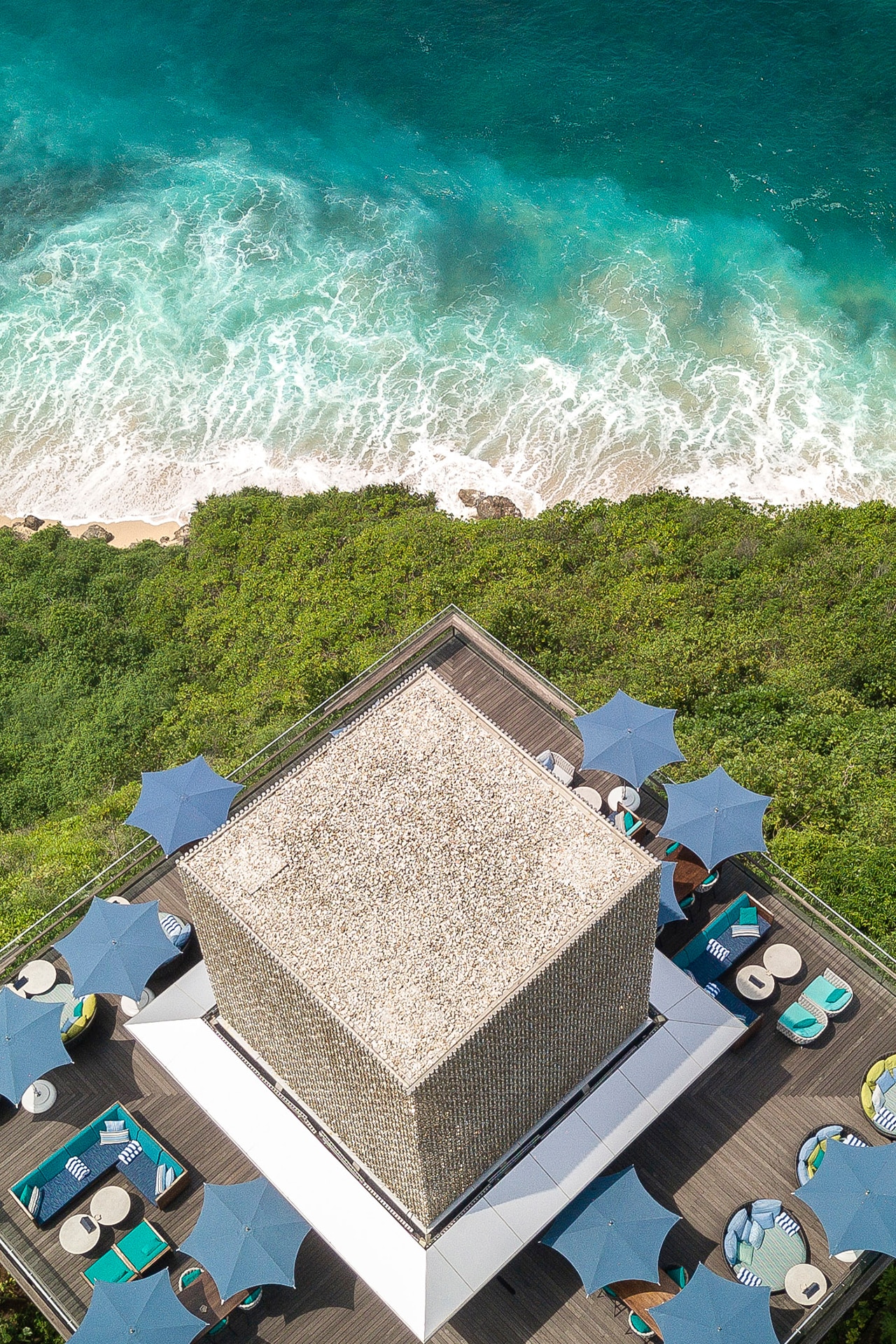 These Are The 12 Best Beach Clubs In Bali Vogue Australia