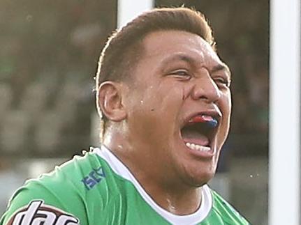 CANBERRA, AUSTRALIA - APRIL 21: Joey Leilua of the Raiders celebrates with his team mates after scoring a try during the round 6 NRL match between the Canberra Raiders and the Brisbane Broncos at GIO Stadium on April 21, 2019 in Canberra, Australia. (Photo by Mark Kolbe/Getty Images)