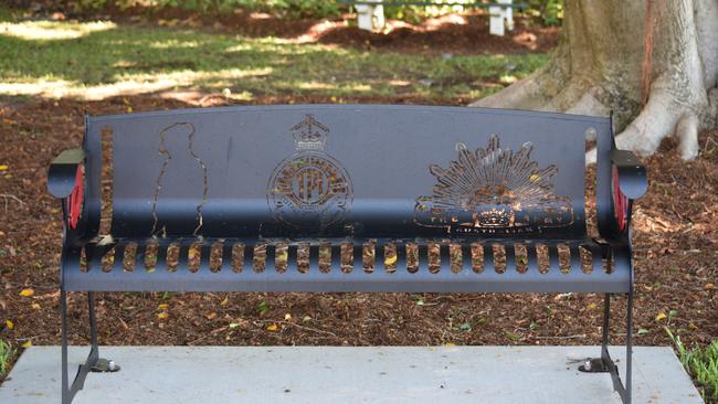 New benches installed at ANZAC Park in Townsville.