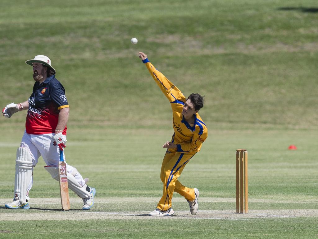 Samuel Monk bowls for Northern Brothers Diggers against Metropolitan-Easts in Toowoomba Cricket B Grade One Day grand final at Captain Cook Reserve, Sunday, December 10, 2023. Picture: Kevin Farmer