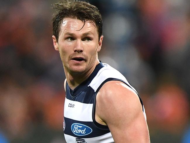 Patrick Dangerfield of the Cats is seen in action during the Round 23 AFL match between the Geelong Cats and the GWS Giants at Simonds Stadium in Geelong, Saturday, August 26, 2017. (AAP Image/Julian Smith) NO ARCHIVING, EDITORIAL USE ONLY