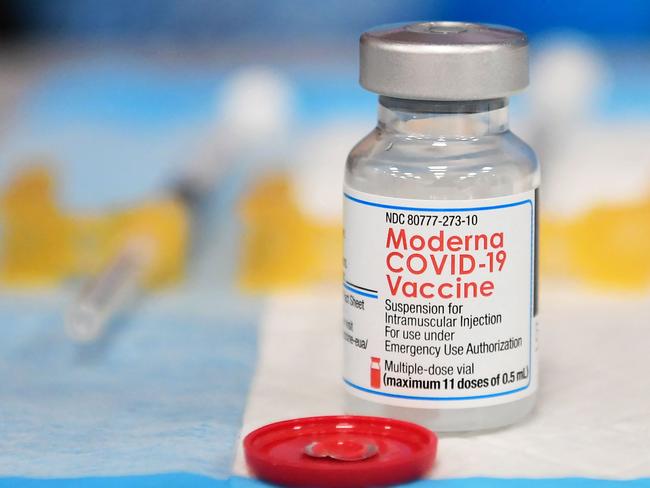 "Moderna believes that Pfizer and BioNTech's Covid-19 vaccine Comirnaty infringes patents Moderna filed between 2010 and 2016 covering Moderna's foundational mRNA technology," it said in a statement. Picture: Frederic J. Brown / AFP.