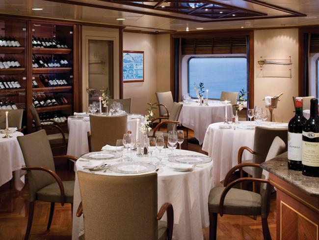 Le Champagne Restaurant on Silver Spirit.