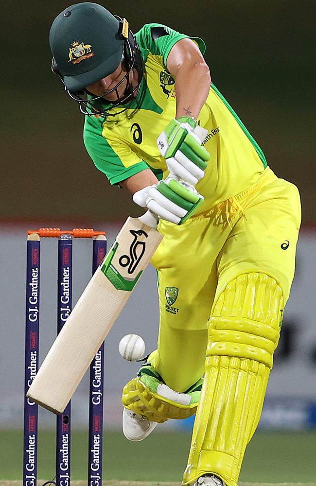 Alyssa Healy of Australia will descend on Mackay for the massive cricketing fixtures at Great Barrier Reef Arena. Picture: Fiona Goodall