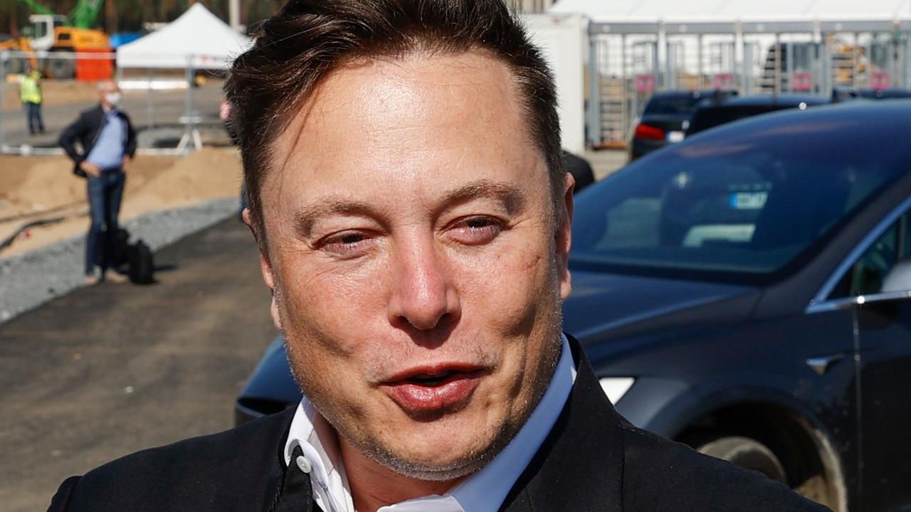 Les nouvelles usines Tesla perdent des milliards