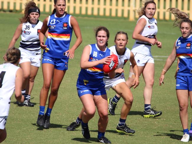 Bridget Deed with the ball for Eastern. Picture: