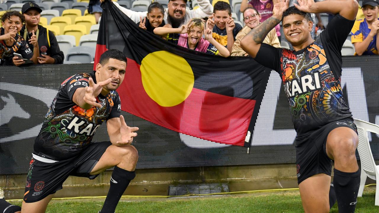 Cody Walker and Latrell Mitchell at the 2021 Indigenous All Stars