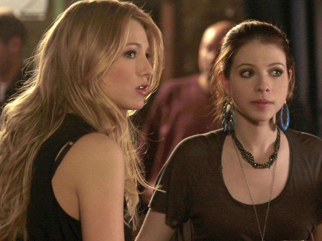 Trachtenberg with Gossip Girl co-star Blake Lively. Picture: The CW