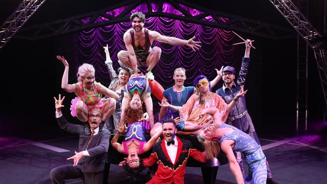 Review: Circus Oz back in style and on the up | Herald Sun