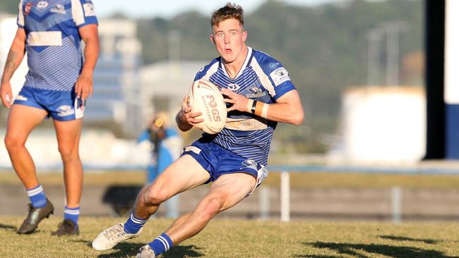 Tugun Seahawks (blue) vs. Southport Tigers at Tugun. A Grade. Riley Glover. 6 June 2021 Tugun Picture by Richard Gosling