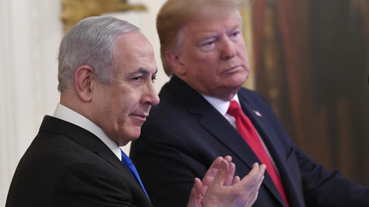 Donald Trump unveils Middle East peace plan with Benjamin Netanyahu ...