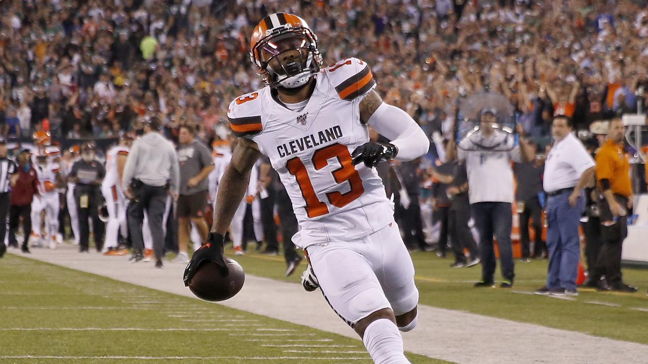 Odell Beckham Jr. scores a long-range touchdown in for the Cleveland Browns.