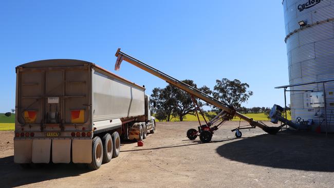 GrainGrowers has partnered with the National Heavy Vehicle Regulator to host free workshops in Emerald to help farmers better understand their role under Chain of Responsibility laws.