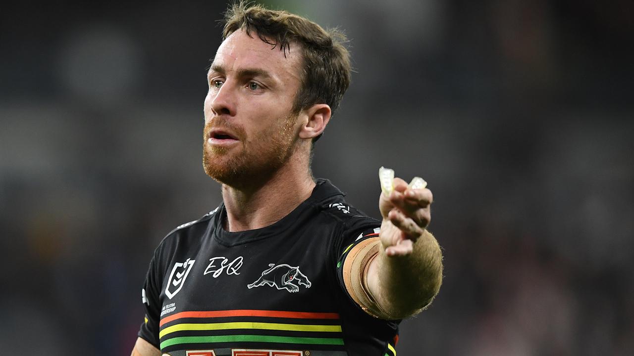 James Maloney of the Panthers during the Round 20 NRL match between the Canterbury Bulldogs and the Penrith panthers at Bankwest Stadium in Sydney, Saturday, August 3, 2019. (AAP Image/Joel Carrett) NO ARCHIVING, EDITORIAL USE ONLY