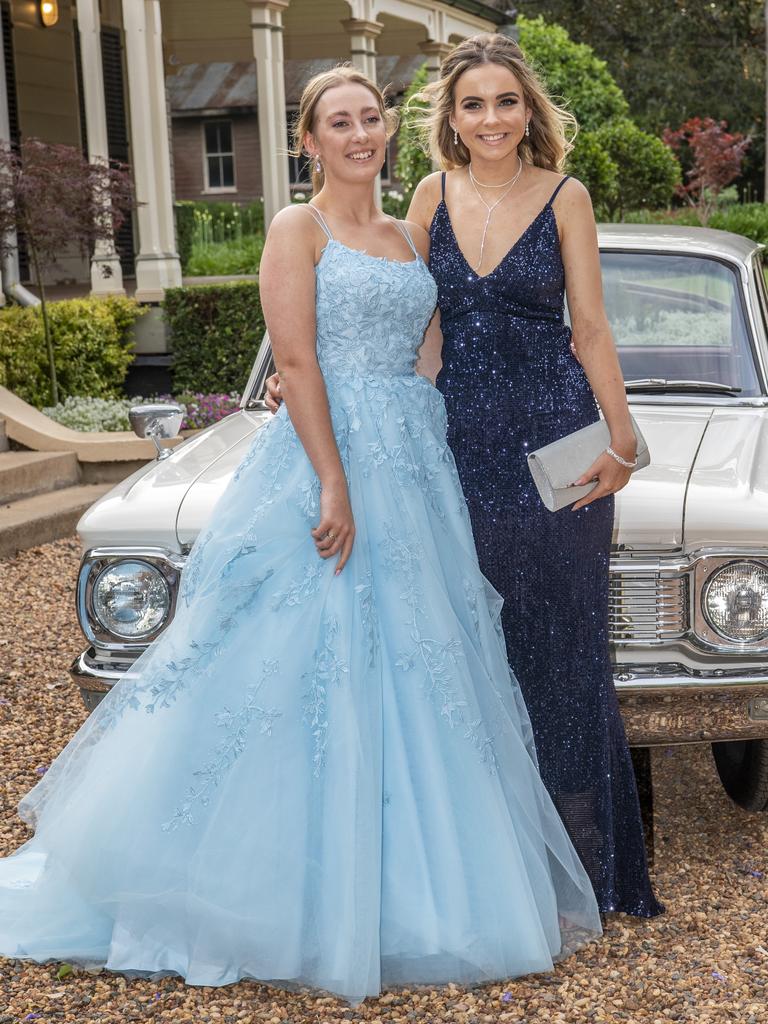 Tessa Cheetham and Olivia Darby. Highlands Christian College formal at Gabbinbar Homestead. Wednesday. 18th Nov 2020 Picture: Nev Madsen