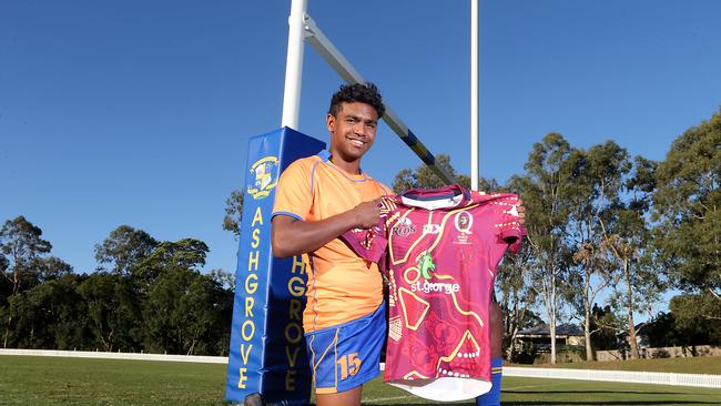 Marist College Ashgrove. Aboriginal schoolboys player Floyd Aubrey with Queensland Reds indigenous jersey ahead of the indigenous round in the Rugby Union. Brisbane 28th May 2019 AAP Image/Richard Gosling