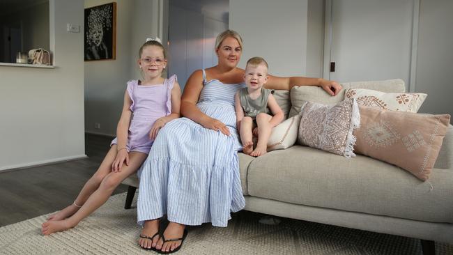 Belinda Banks at her St Claire home with children Havahna, 7, and Beckett, 2. Picture: Britta Campion/The Australian