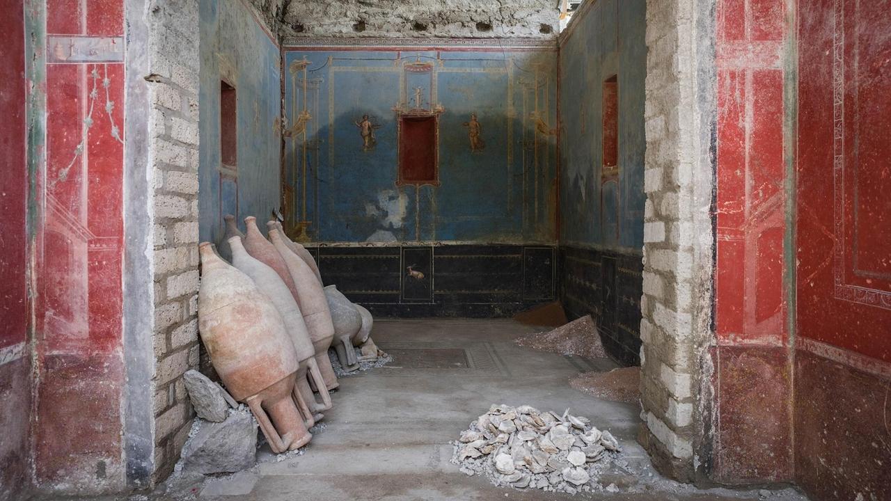 This sacrarium – or shrine – is painted in a brilliant blue, an extremely rare hue in antiquity. Picture: Archaeological Park of Pompeii