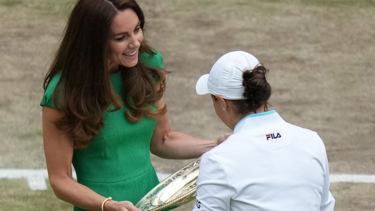 All smiles on Centre Court., (Photo by Mike Hewitt / POOL / AFP)