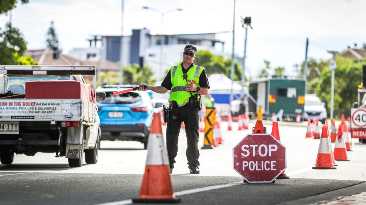 Queensland border reopening 'going to be a disaster' with traffic chaos